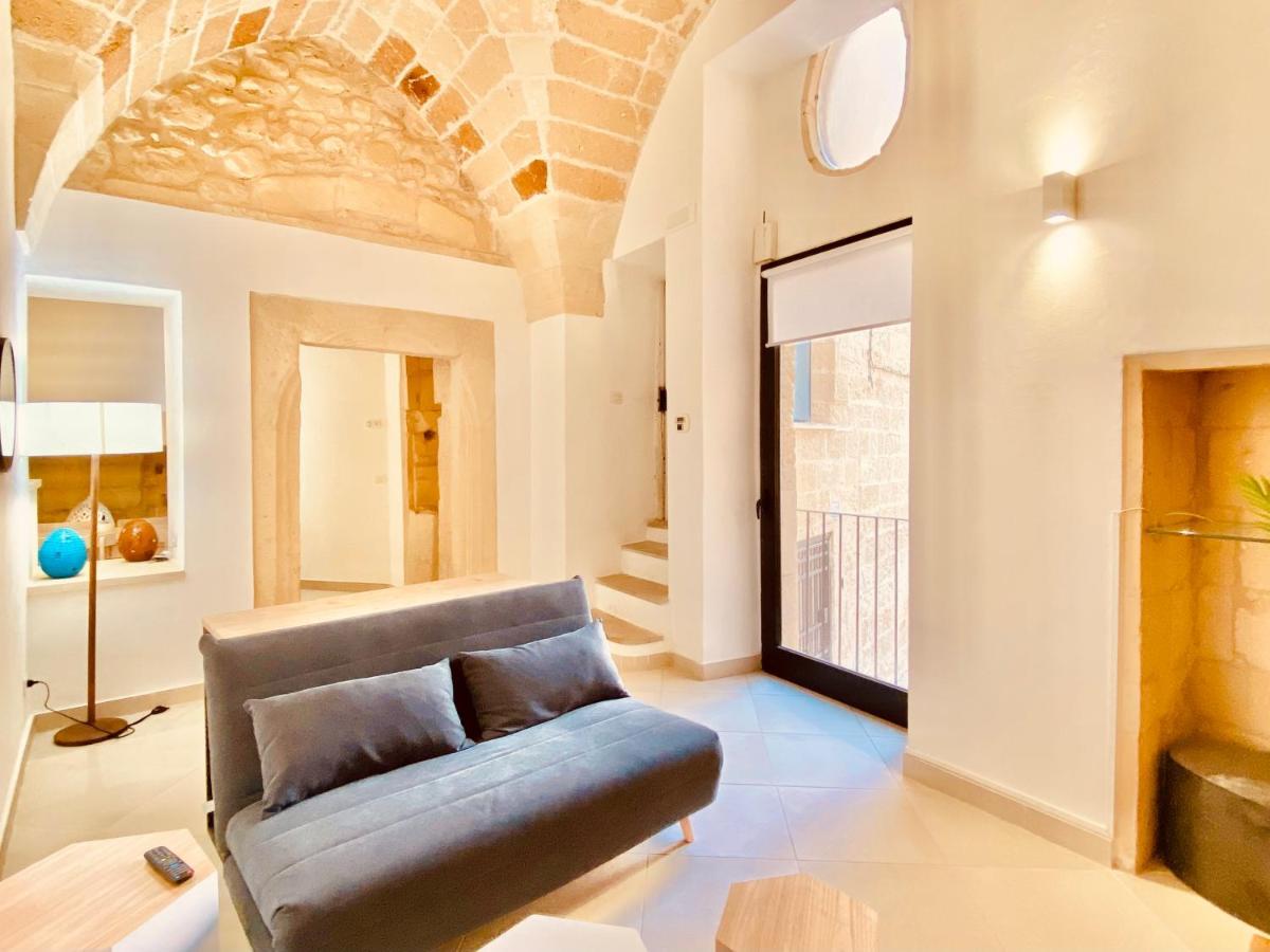 Casa Nathalie - Au Coeur Du Baroque Daire Lecce Dış mekan fotoğraf